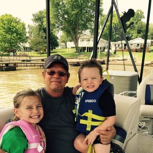 Meet your Posher, Dennis